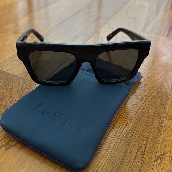 Le Spec Bravado Sunglasses - Picture 1 of 4